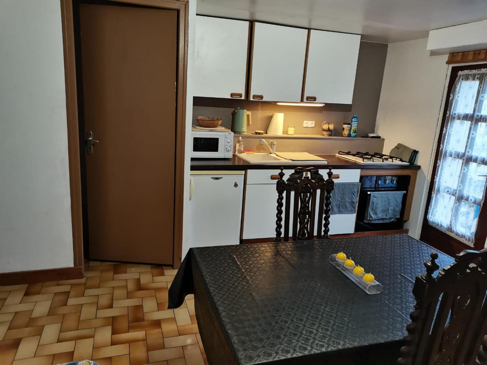 Mon Petit Studio Apartamento Montmorillon Exterior foto